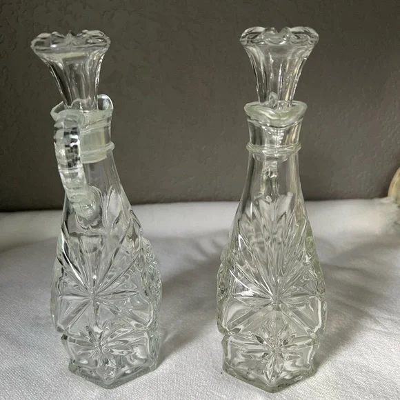 vintage Anchor Hocking Star of David oil or vinegar cruet. - Picture 4 of 6